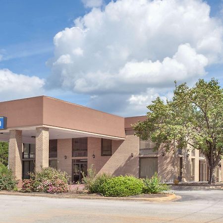 Days Inn By Wyndham Clinton - Laurens I-26 Ngoại thất bức ảnh